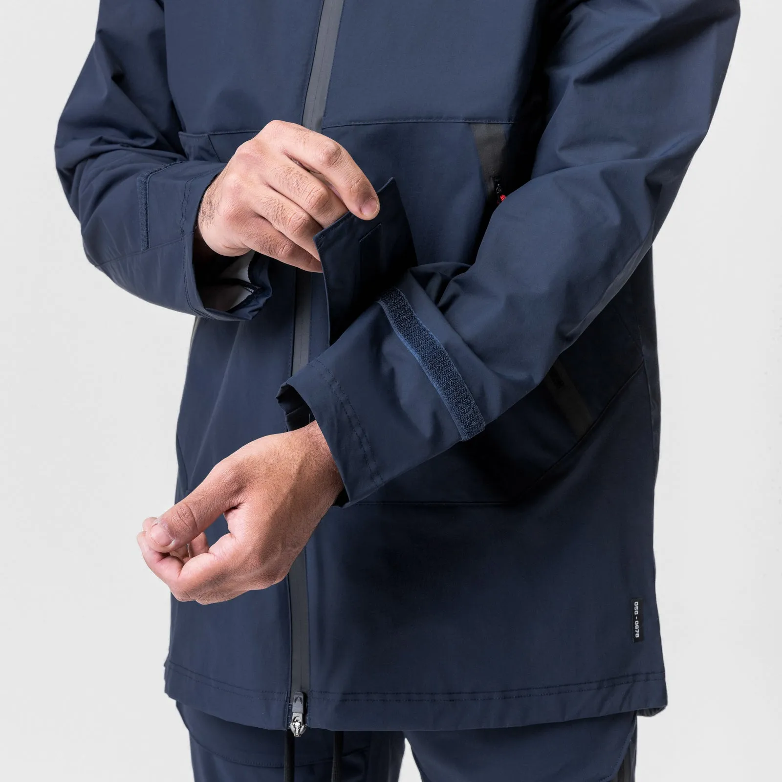 0678. Hipora® Tech Parka  - Navy