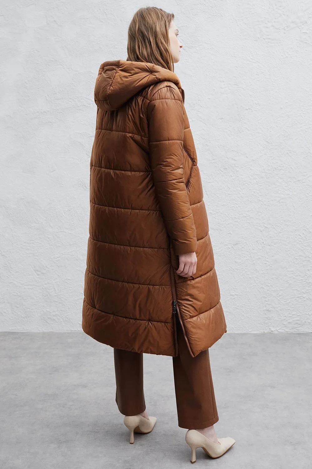 Lars Fitted Puffer Coat