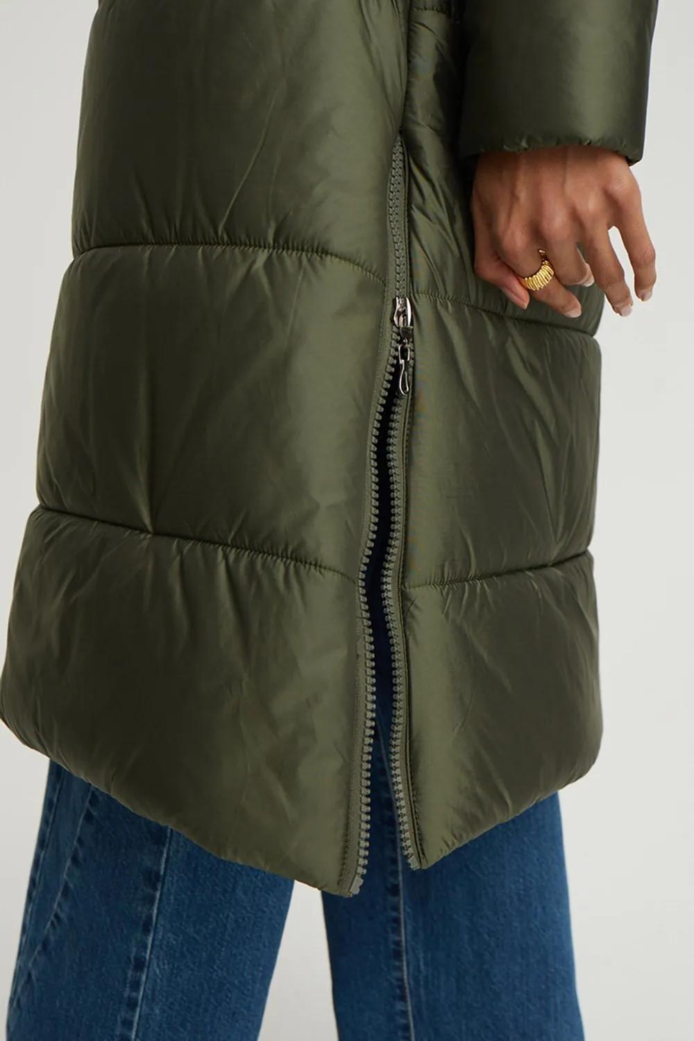 Lars Fitted Puffer Coat